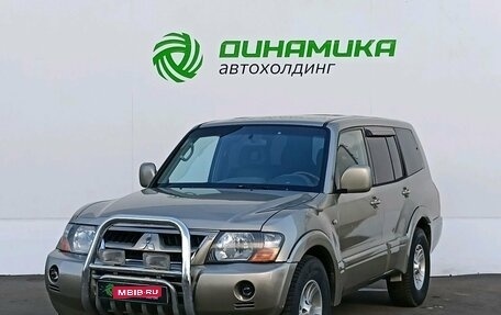 Mitsubishi Pajero III рестайлинг, 2004 год, 785 000 рублей, 1 фотография