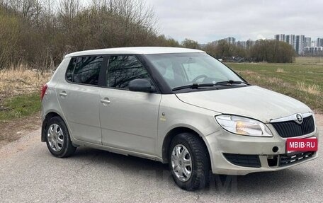 Skoda Fabia II, 2014 год, 125 000 рублей, 1 фотография