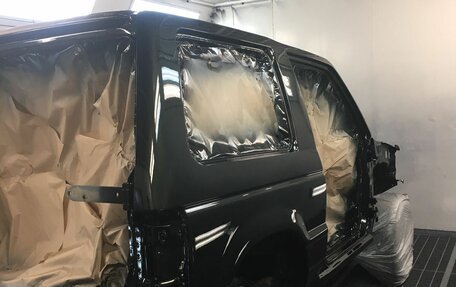 Mitsubishi Pajero III рестайлинг, 1994 год, 1 000 000 рублей, 22 фотография