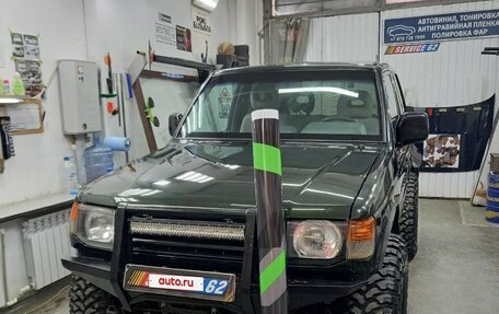 Mitsubishi Pajero III рестайлинг, 1994 год, 1 000 000 рублей, 19 фотография
