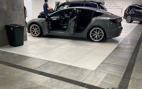 Tesla Model 3 I, 2020 год, 3 261 000 рублей, 2 фотография
