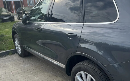 Volkswagen Touareg III, 2014 год, 2 480 000 рублей, 4 фотография
