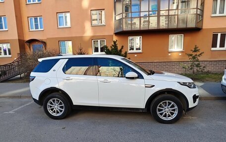 Land Rover Discovery Sport I рестайлинг, 2018 год, 1 850 000 рублей, 9 фотография