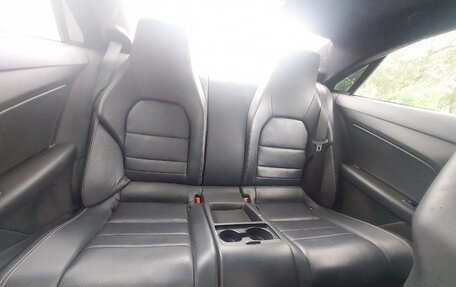 Mercedes-Benz E-Класс, 2011 год, 1 300 000 рублей, 8 фотография