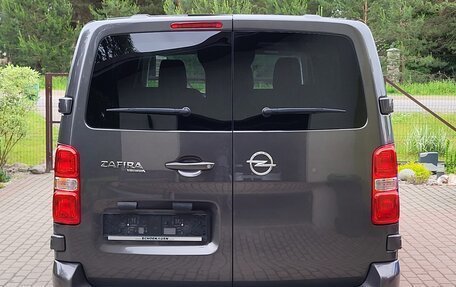 Opel Zafira Life I, 2020 год, 2 390 000 рублей, 6 фотография