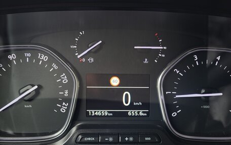 Opel Zafira Life I, 2020 год, 2 390 000 рублей, 27 фотография