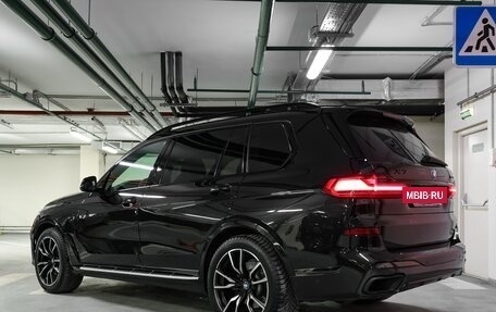 BMW X7, 2021 год, 8 150 000 рублей, 3 фотография