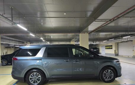 KIA Carnival, 2021 год, 4 300 000 рублей, 5 фотография