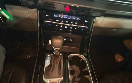KIA Carnival, 2021 год, 4 300 000 рублей, 17 фотография