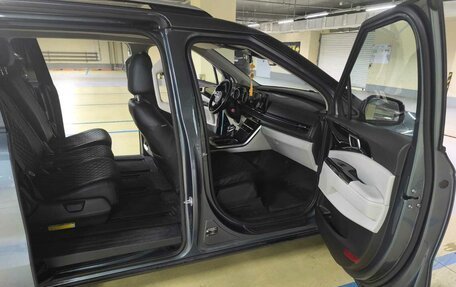 KIA Carnival, 2021 год, 4 300 000 рублей, 26 фотография