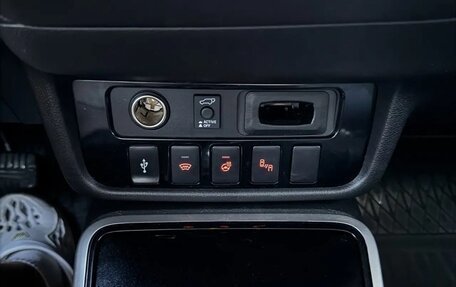 Mitsubishi Outlander III рестайлинг 3, 2019 год, 1 940 000 рублей, 32 фотография