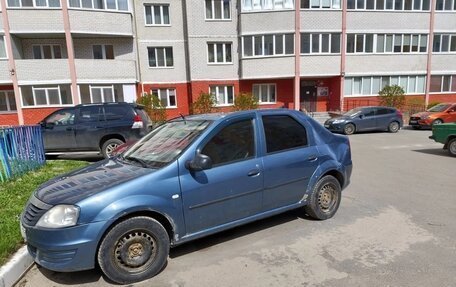 Renault Logan I, 2010 год, 200 000 рублей, 4 фотография