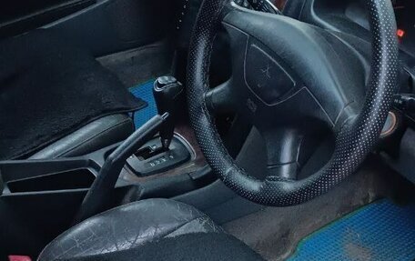 Mitsubishi Galant VIII, 2001 год, 150 000 рублей, 8 фотография