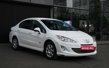 Peugeot 408 I рестайлинг, 2014 год, 630 000 рублей, 3 фотография