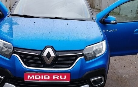 Renault Sandero II рестайлинг, 2021 год, 1 фотография