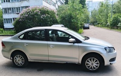 Volkswagen Polo VI (EU Market), 2012 год, 250 000 рублей, 1 фотография