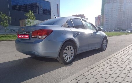 Chevrolet Cruze II, 2011 год, 605 000 рублей, 4 фотография