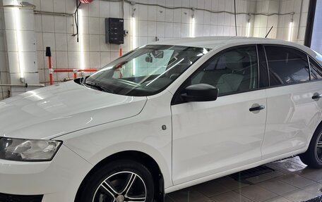 Skoda Rapid I, 2015 год, 1 300 000 рублей, 3 фотография