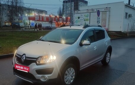 Renault Sandero II рестайлинг, 2017 год, 1 100 000 рублей, 3 фотография