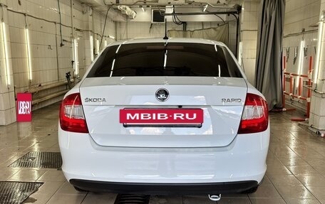 Skoda Rapid I, 2015 год, 1 300 000 рублей, 5 фотография