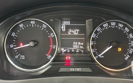 Skoda Rapid I, 2015 год, 1 300 000 рублей, 13 фотография