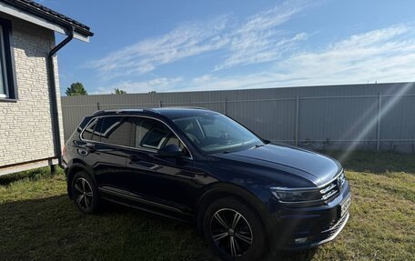 Volkswagen Tiguan II, 2017 год, 2 450 000 рублей, 11 фотография