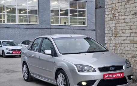 Ford Focus II рестайлинг, 2005 год, 579 999 рублей, 1 фотография
