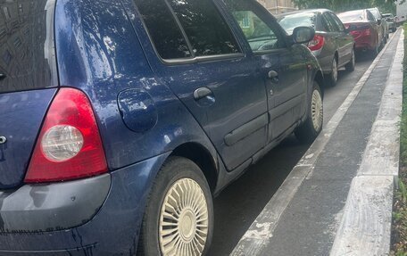 Renault Clio III, 2001 год, 230 000 рублей, 4 фотография