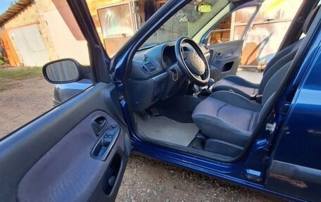 Renault Clio III, 2001 год, 230 000 рублей, 8 фотография