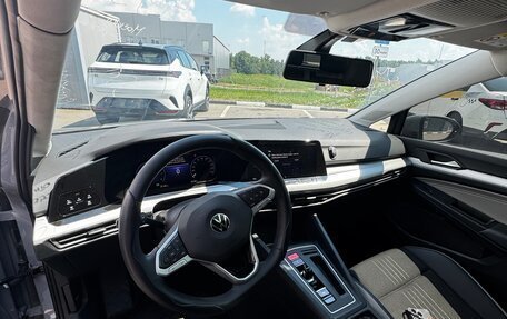 Volkswagen Golf VIII, 2022 год, 1 950 000 рублей, 5 фотография