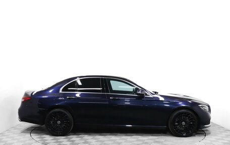 Mercedes-Benz E-Класс, 2021 год, 4 299 000 рублей, 5 фотография
