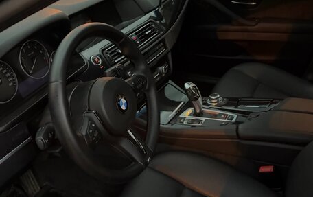 BMW 5 серия, 2013 год, 1 750 000 рублей, 15 фотография