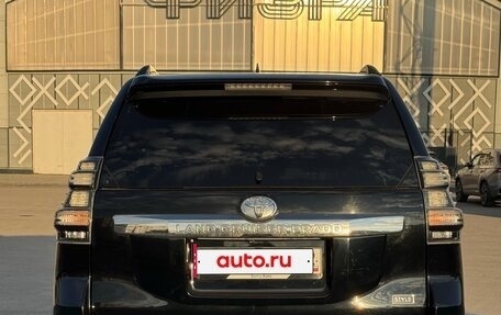 Toyota Land Cruiser Prado 150 рестайлинг 2, 2016 год, 3 863 000 рублей, 8 фотография