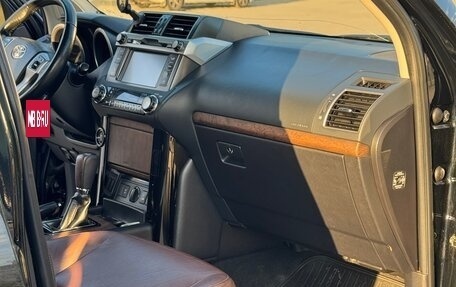 Toyota Land Cruiser Prado 150 рестайлинг 2, 2016 год, 3 863 000 рублей, 14 фотография