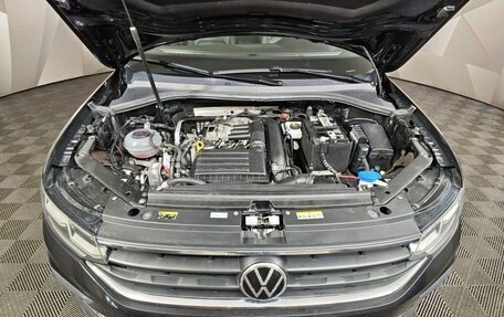 Volkswagen Tiguan II, 2021 год, 2 643 000 рублей, 11 фотография