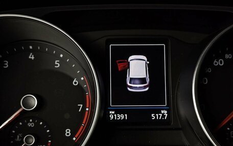 Volkswagen Tiguan II, 2021 год, 2 643 000 рублей, 18 фотография
