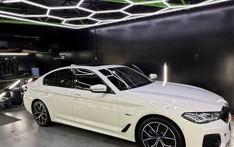 BMW 5 серия, 2022 год, 6 000 000 рублей, 2 фотография