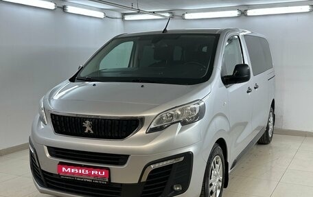 Peugeot Traveller I, 2021 год, 2 850 000 рублей, 1 фотография