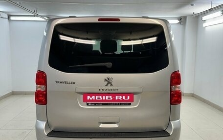 Peugeot Traveller I, 2021 год, 2 850 000 рублей, 3 фотография