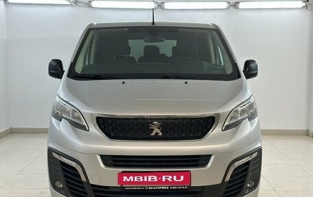 Peugeot Traveller I, 2021 год, 2 850 000 рублей, 2 фотография