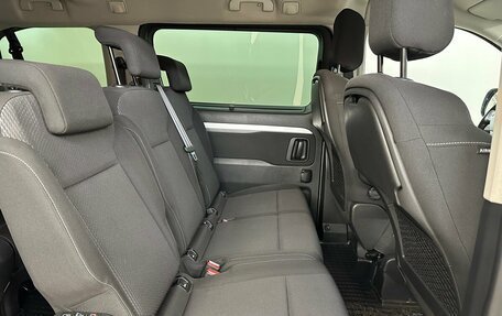 Peugeot Traveller I, 2021 год, 2 850 000 рублей, 12 фотография