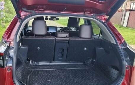 Toyota Yaris Cross, 2021 год, 2 500 000 рублей, 21 фотография