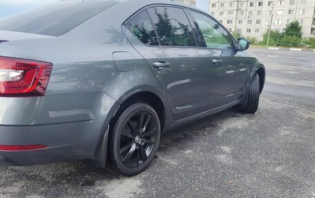 Skoda Octavia, 2018 год, 1 800 000 рублей, 4 фотография