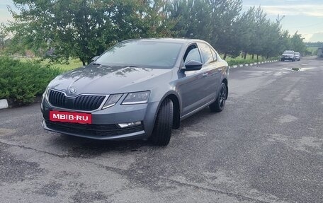 Skoda Octavia, 2018 год, 1 800 000 рублей, 2 фотография