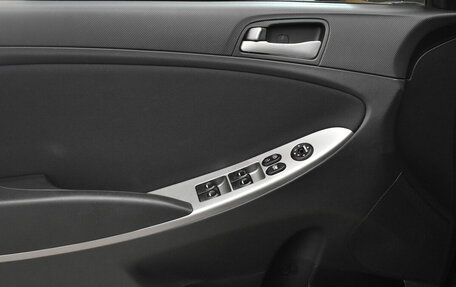 Hyundai Solaris II рестайлинг, 2014 год, 680 000 рублей, 9 фотография