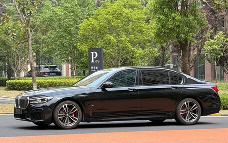 BMW 7 серия, 2021 год, 5 749 548 рублей, 2 фотография