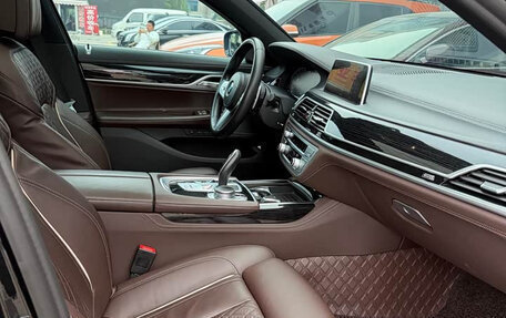 BMW 7 серия, 2021 год, 5 749 548 рублей, 8 фотография