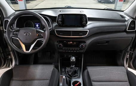 Hyundai Tucson III, 2020 год, 2 197 000 рублей, 15 фотография