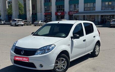 Renault Sandero I, 2014 год, 550 000 рублей, 1 фотография