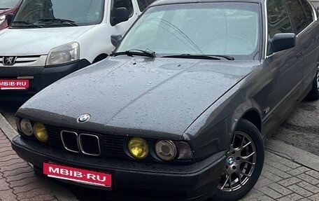 BMW 5 серия, 1992 год, 489 000 рублей, 13 фотография